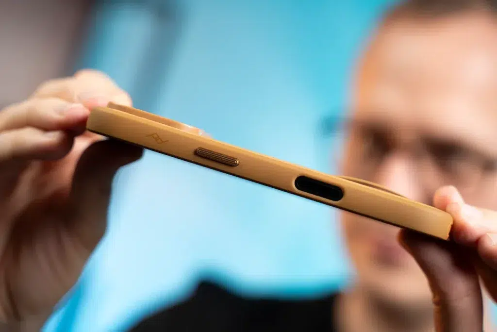Peak Design Everyday Loop Case pre iPhone 17 Pro