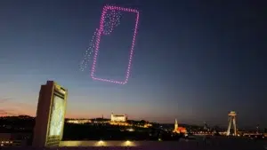 Samsung rozžiaril nočnú Bratislavu. Odfotil Galaxy S26 Ultra