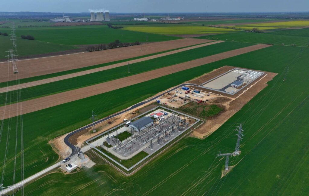 Ako funguje batériové úložisko a prečo sa stáva kľúčovou súčasťou energetiky