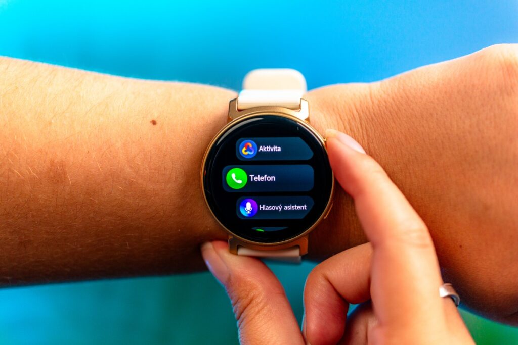 Hama Smart Watch 7020