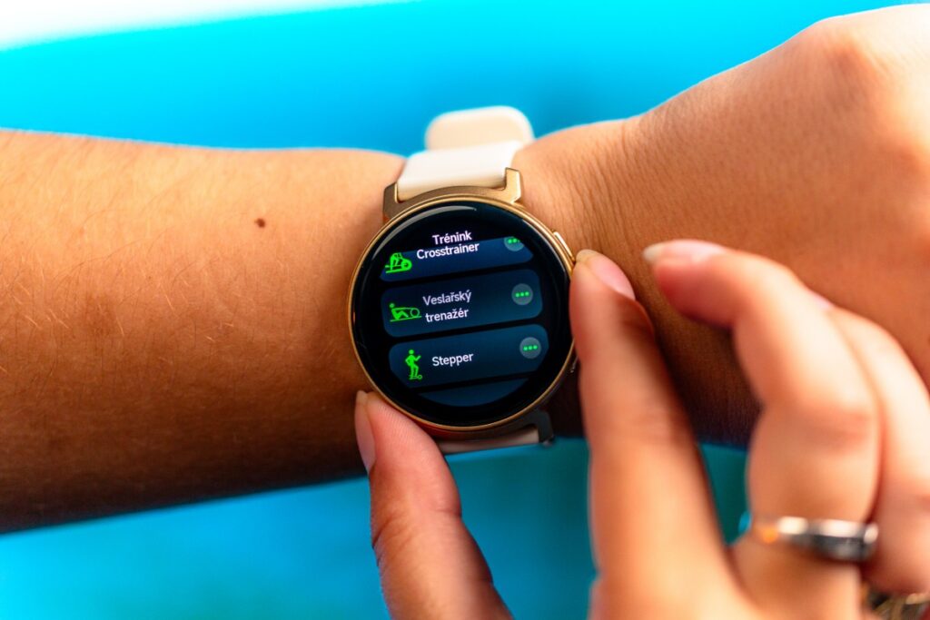 Hama Smart Watch 7020