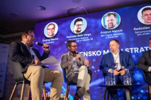 Panelová diskusia ITAPA 2026 Stratégia AI