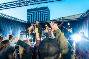 Koncert Billy Barman s podporou Ploom