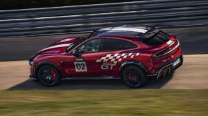 Xiaomi YU7 GT na okruhu Nürburgring