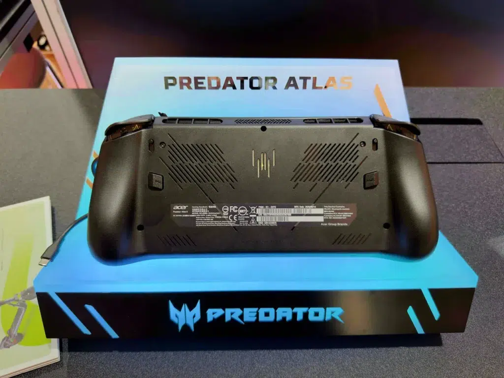 Acer Predator Atlas 8