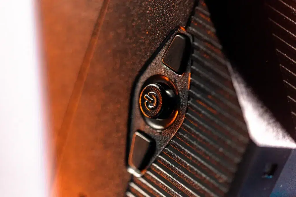 GIGABYTE MO27Q28GR