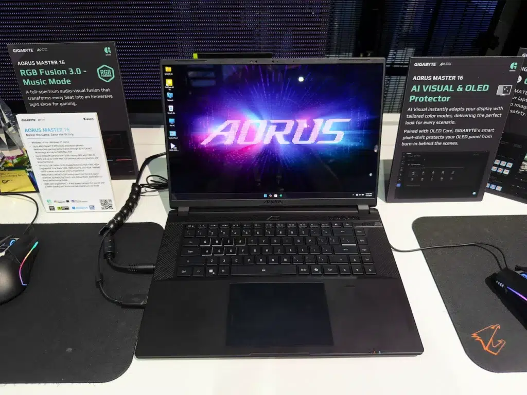 GIGABYTE AORUS MASTER 16
