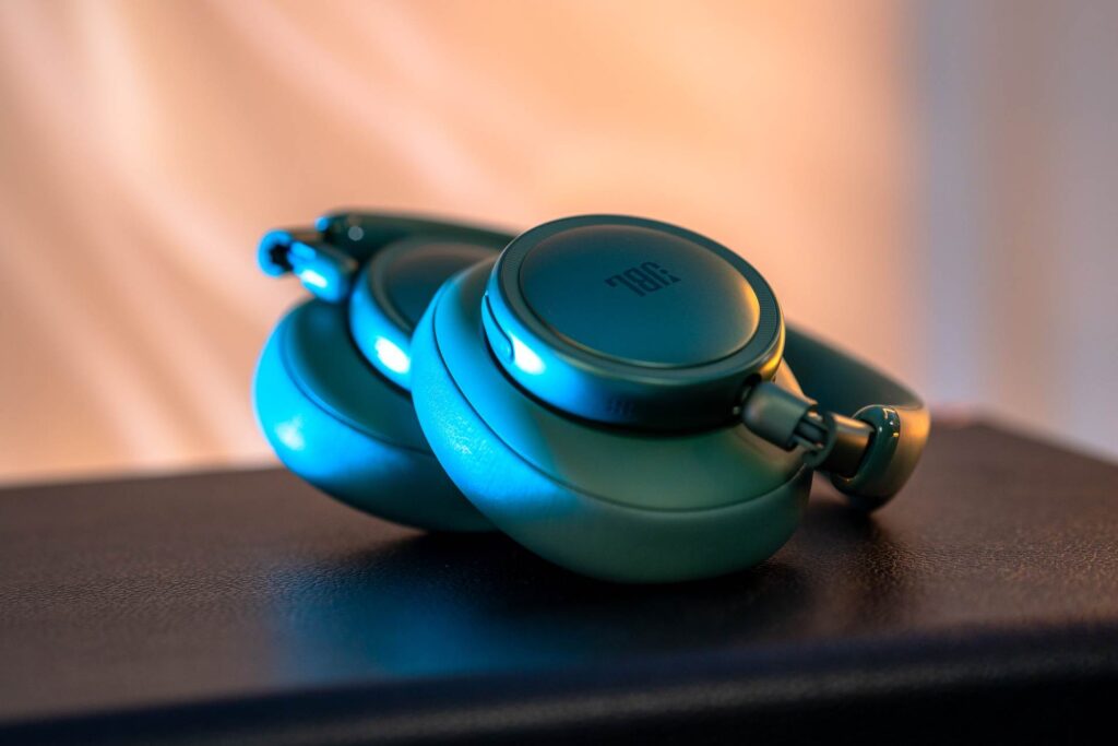 JBL LIVE 780NC