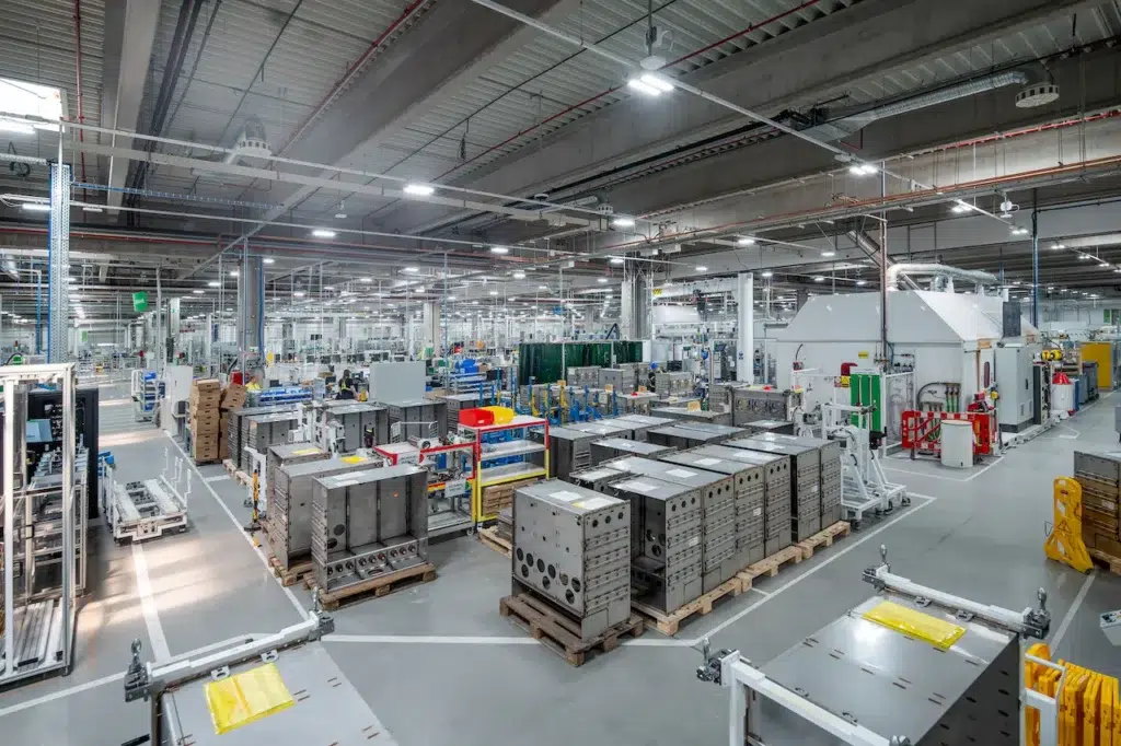 Výrobný závod Schneider Electric v maďarskom Dunavecse