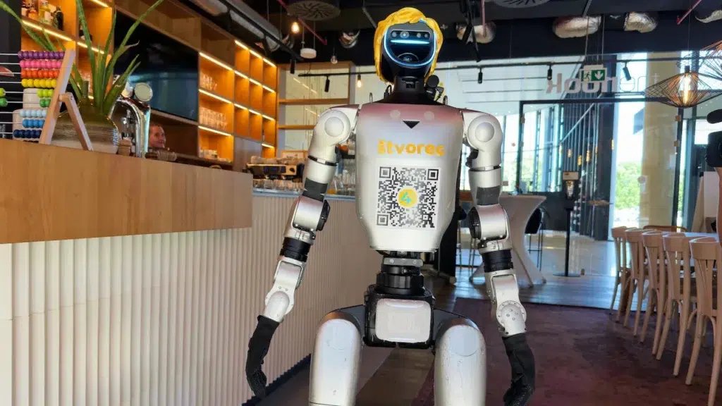 Robot Štvorec