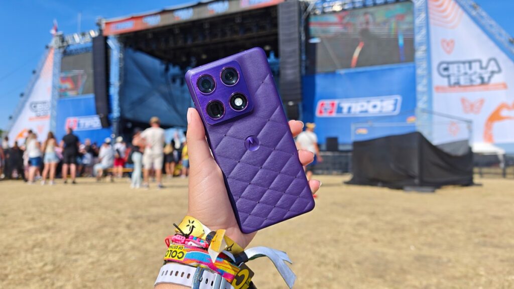 Motorola Signature