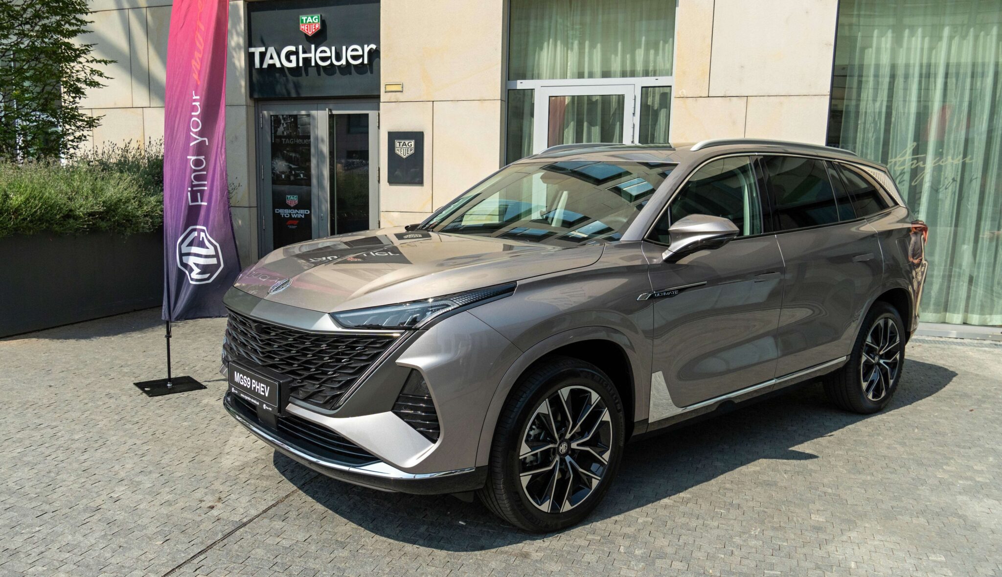 MGS9 PHEV prichádza na Slovensko: 7-miestne SUV, ktoré zostáva hybridom aj s vybitou batériou