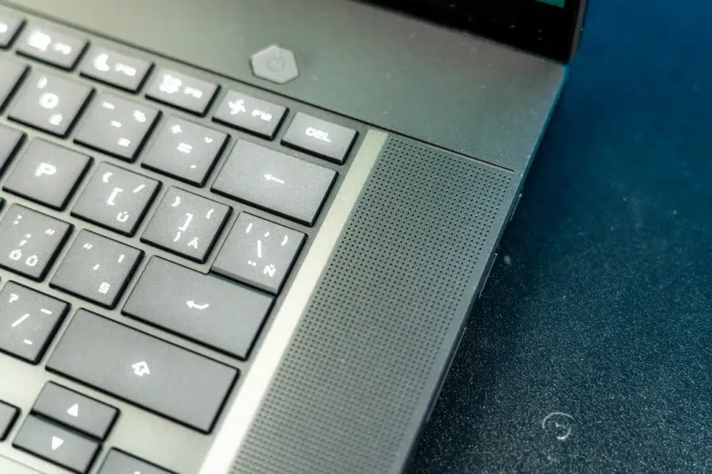 ROG Zephyrus G16 (2026)