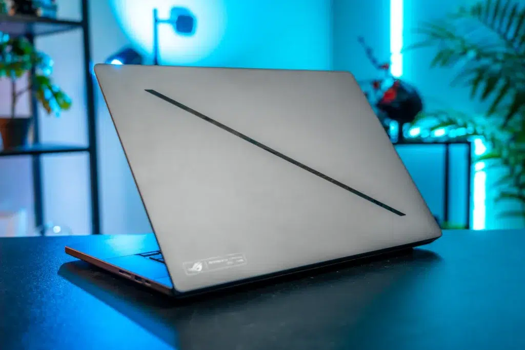 ROG Zephyrus G16 (2026)