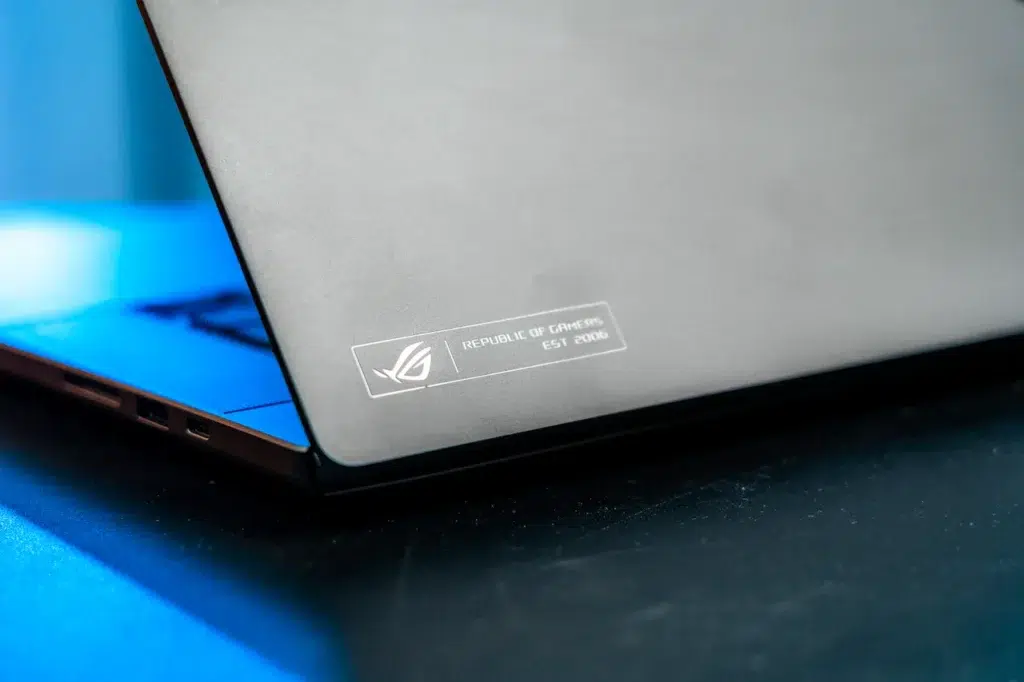 ROG Zephyrus G16 (2026)