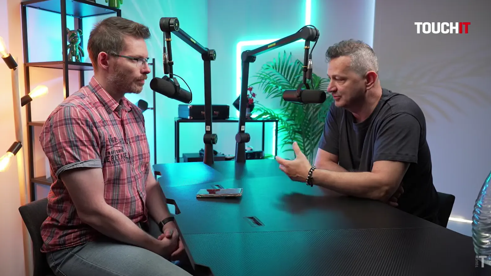 Podcast o AI: Európa nemá konkurenciu pre ChatGPT alebo Claude
