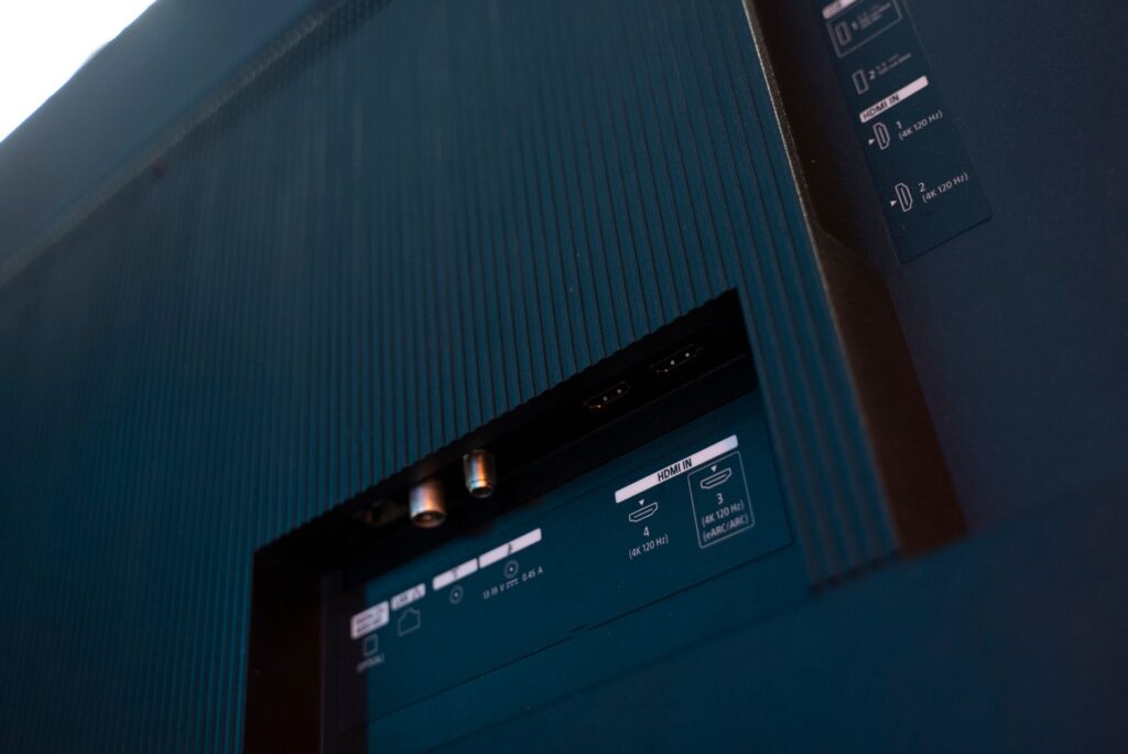 Sony Bravia R3 II