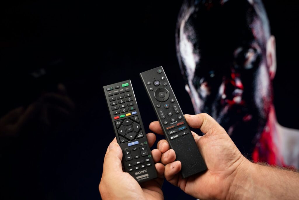Sony Bravia R3 II