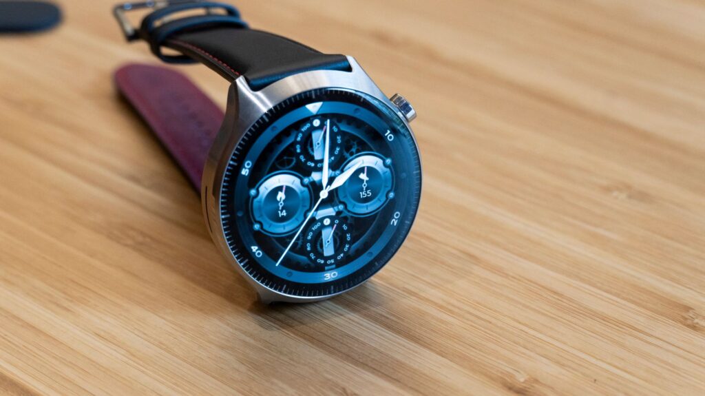 Motorola Moto Watch Ultra