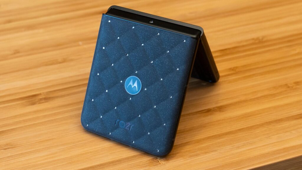 Motorola Razr 70