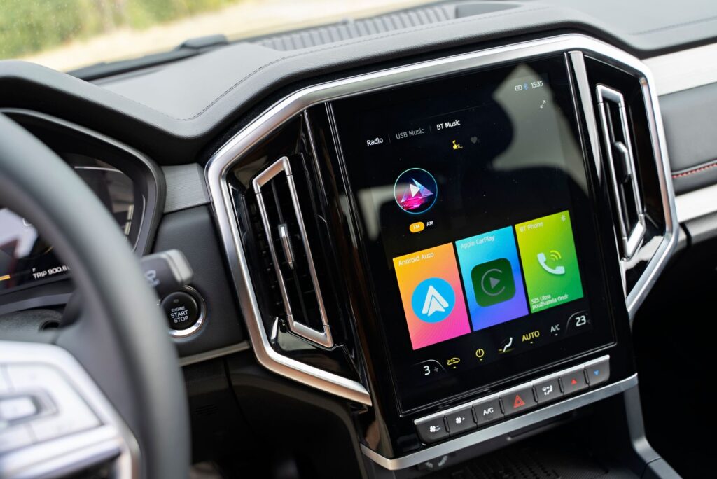 JAC T9