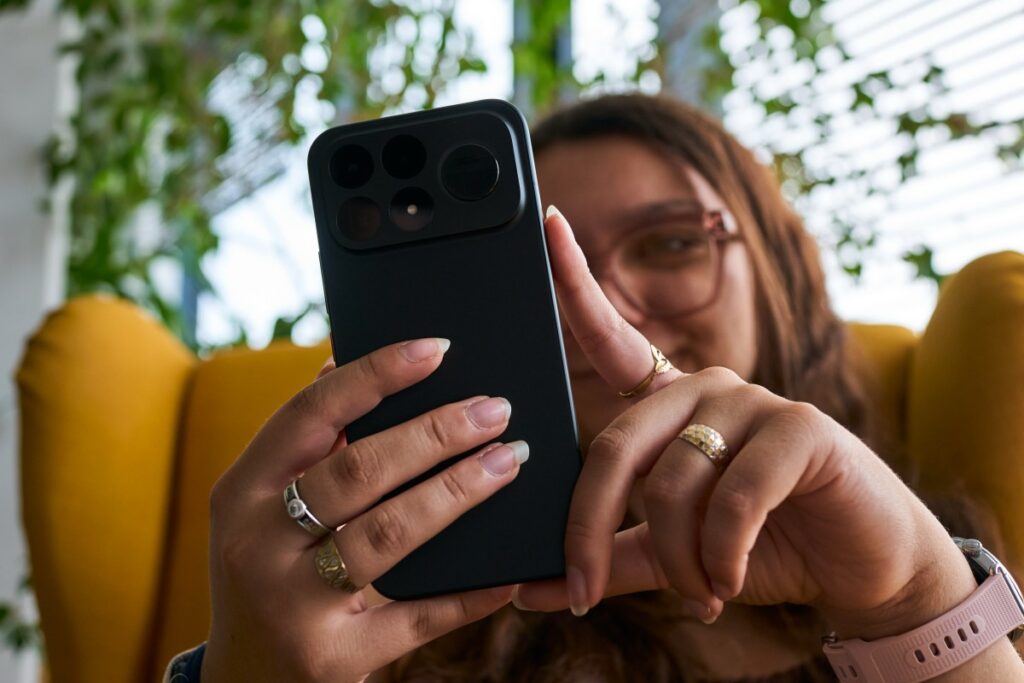 POCO F9 Ultra