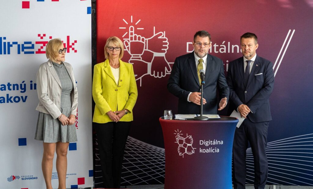 Online žiak pomôže deťom získať internet. Registrácia sa začína