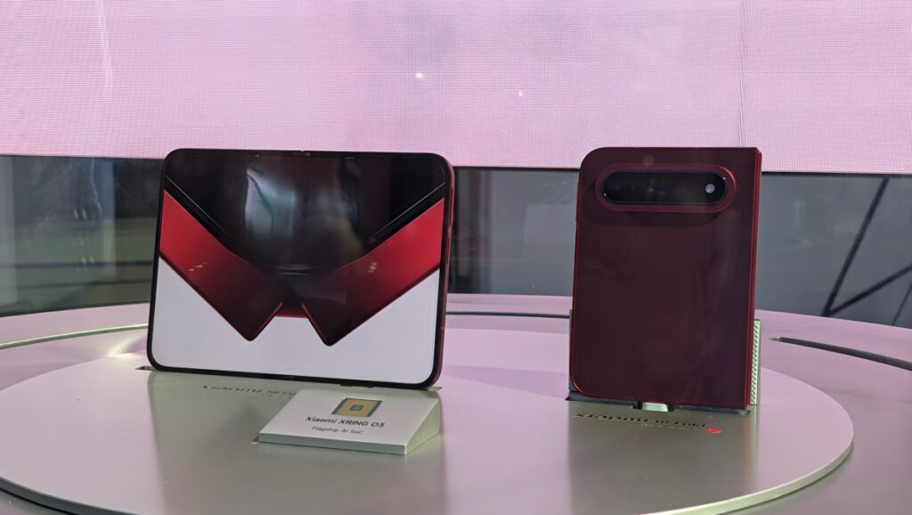 Xiaomi 18 Fold