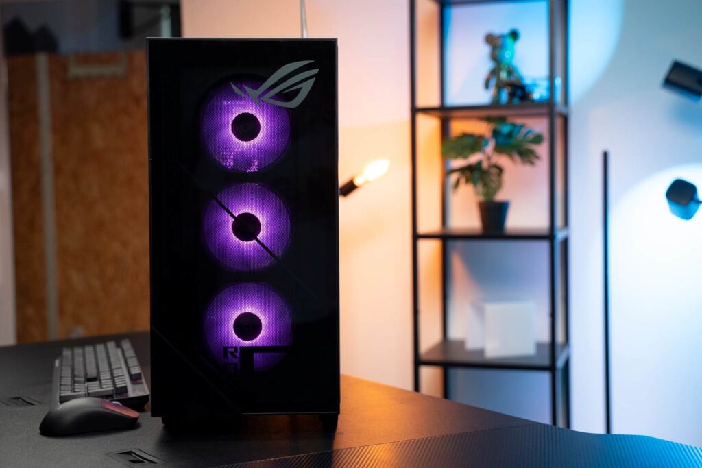 asus-rog-g700-2025