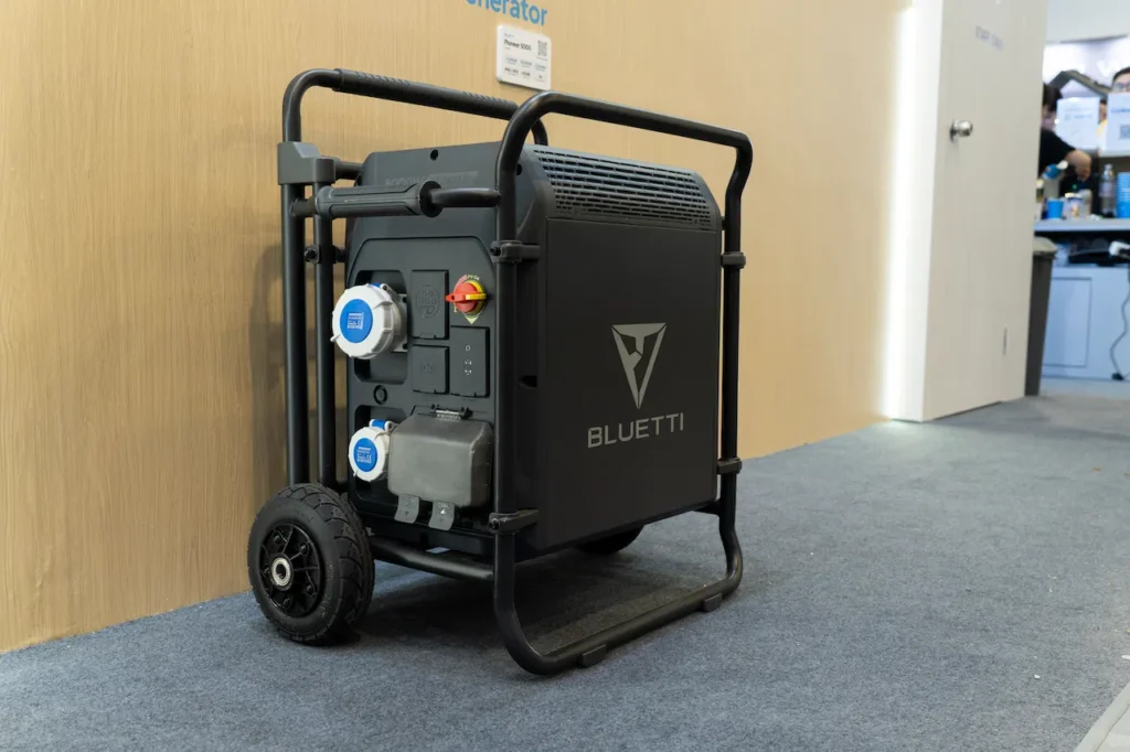 BLUETTI Pioneer 5000 E-Generator