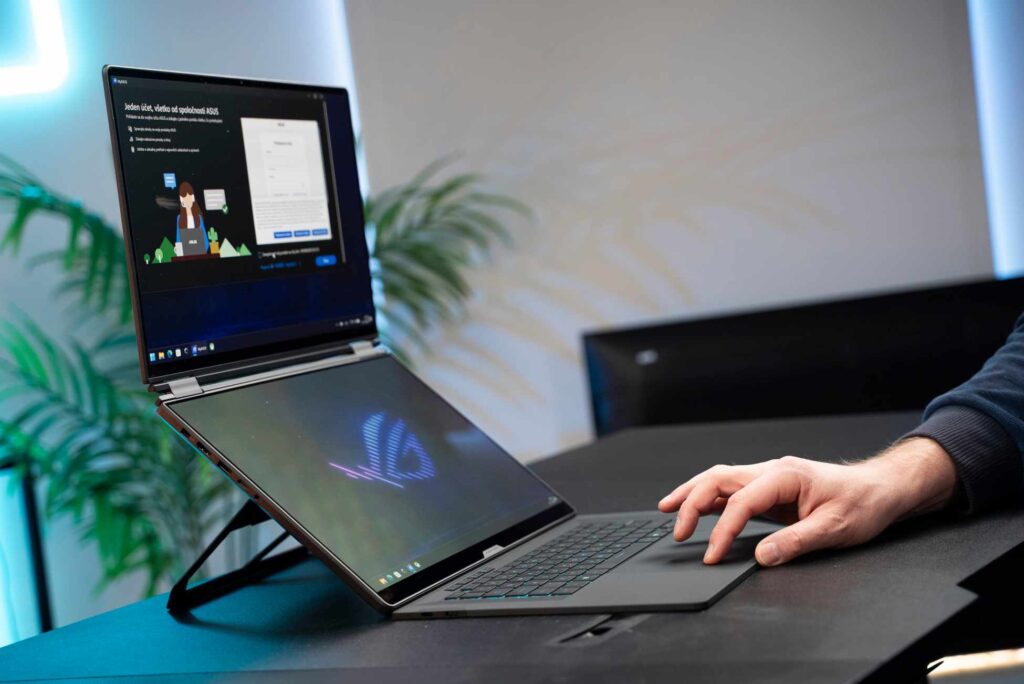ROG Zephyrus Duo GX651AX