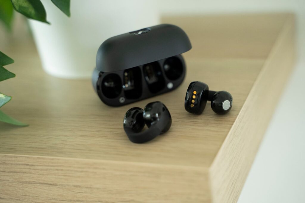 sennheiser accentum clip