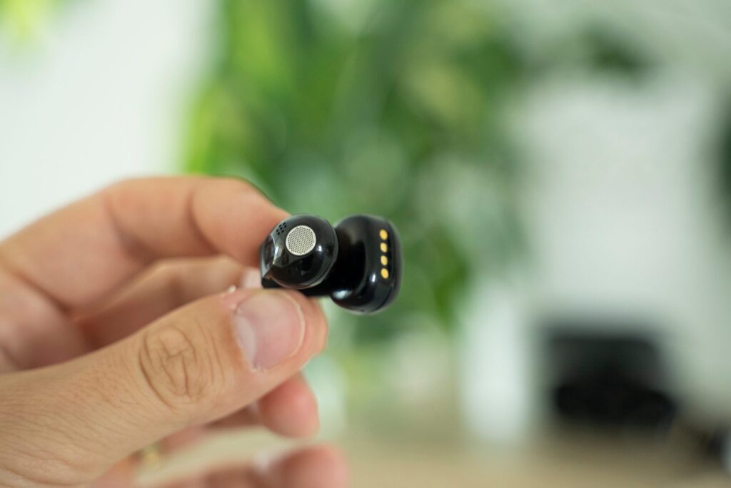 sennheiser accentum clip