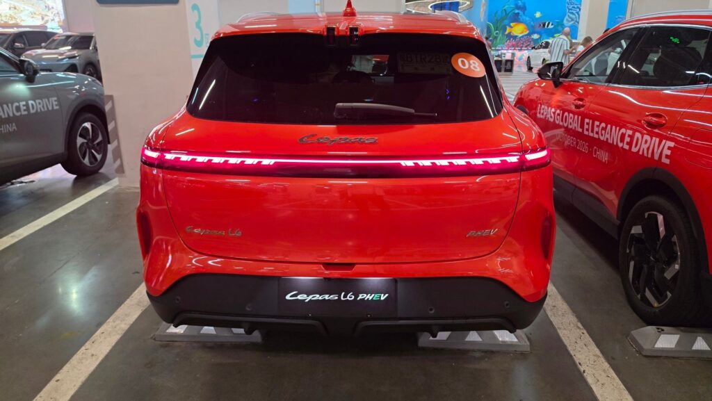 Lepas L6 Plug in Hybrid