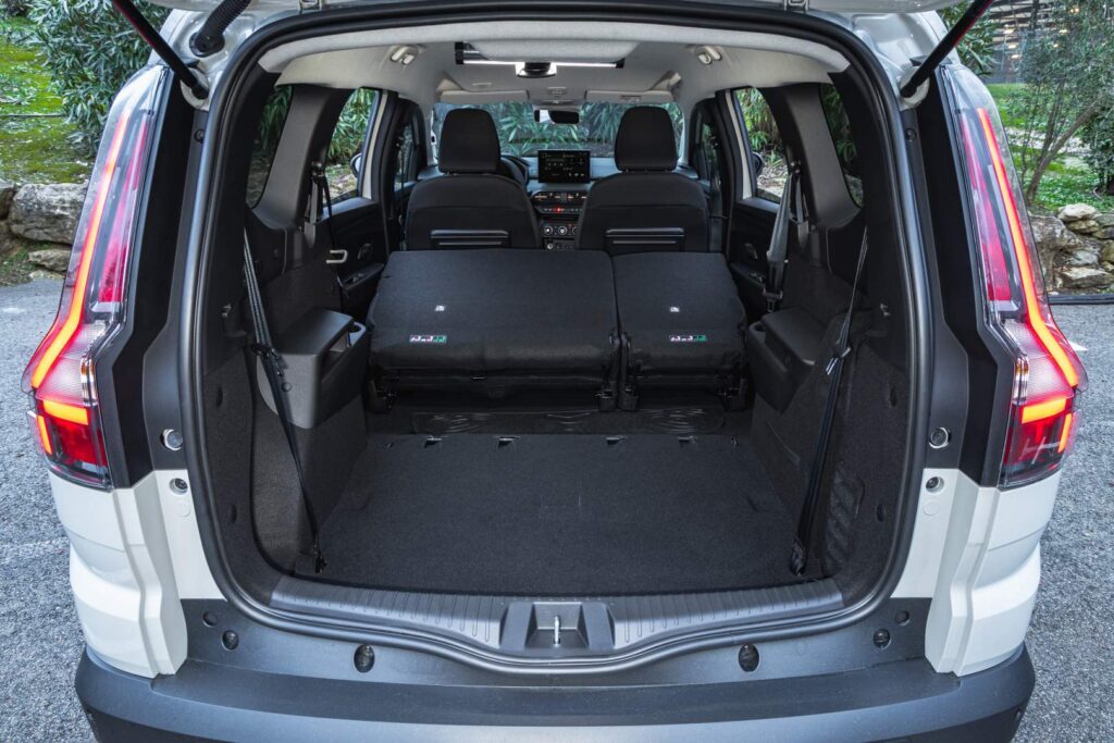 DACIA Jogger Hybrid