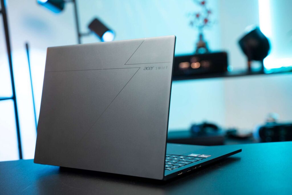 Acer Swift Go 16 AI