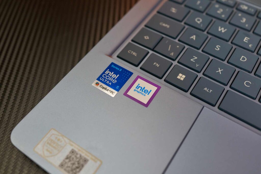 ASUS Zenbook 14 Intel a Qalc