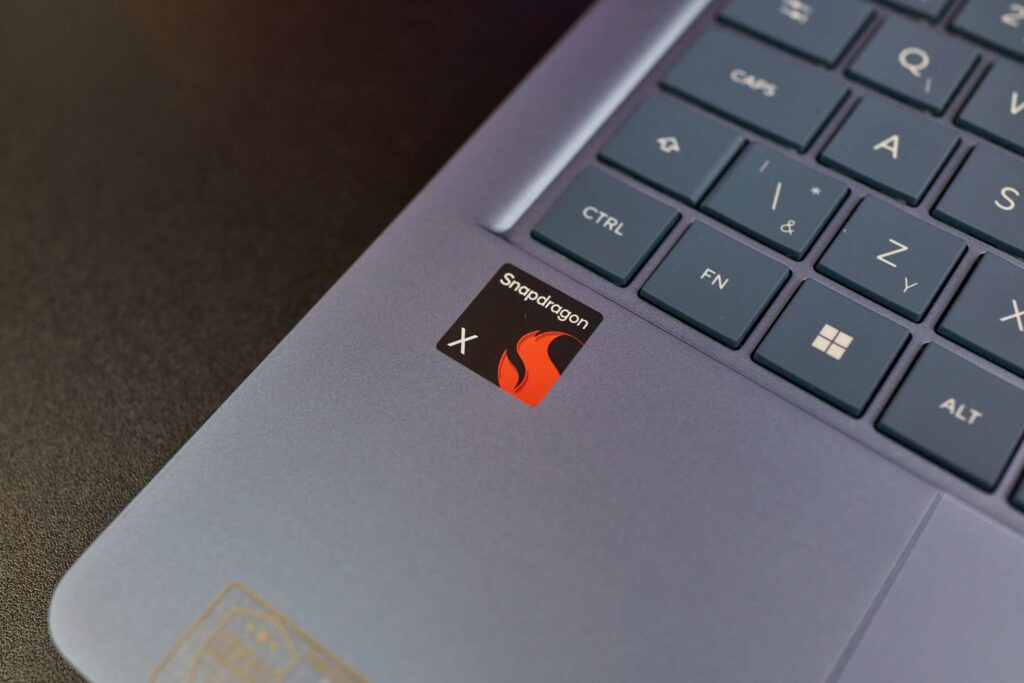 ASUS Zenbook 14 Intel a Qalc