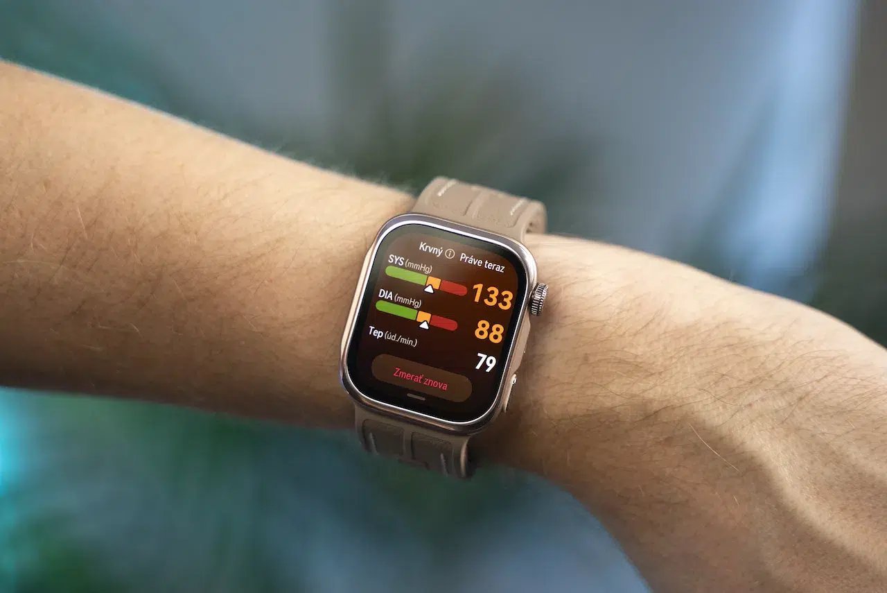 Smart hodinky, ktoré fungujú ako tlakomer: Huawei Watch D3 prichádzajú na Slovensko, poznáme cenu